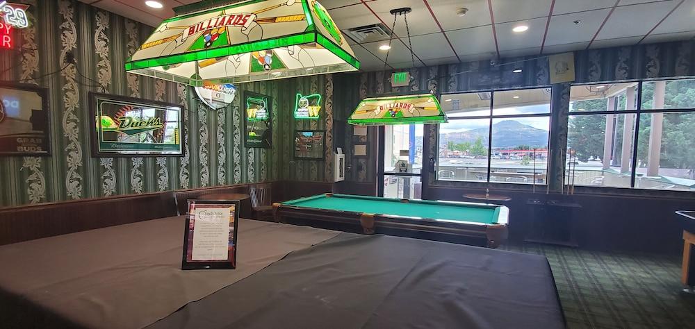 Rogue Regency Inn & Suites Medford Luaran gambar