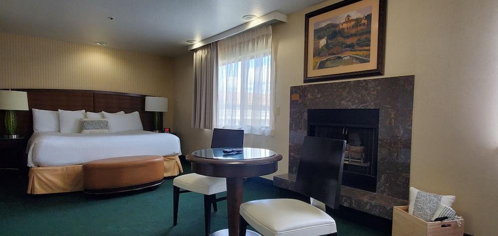Rogue Regency Inn & Suites Medford Luaran gambar