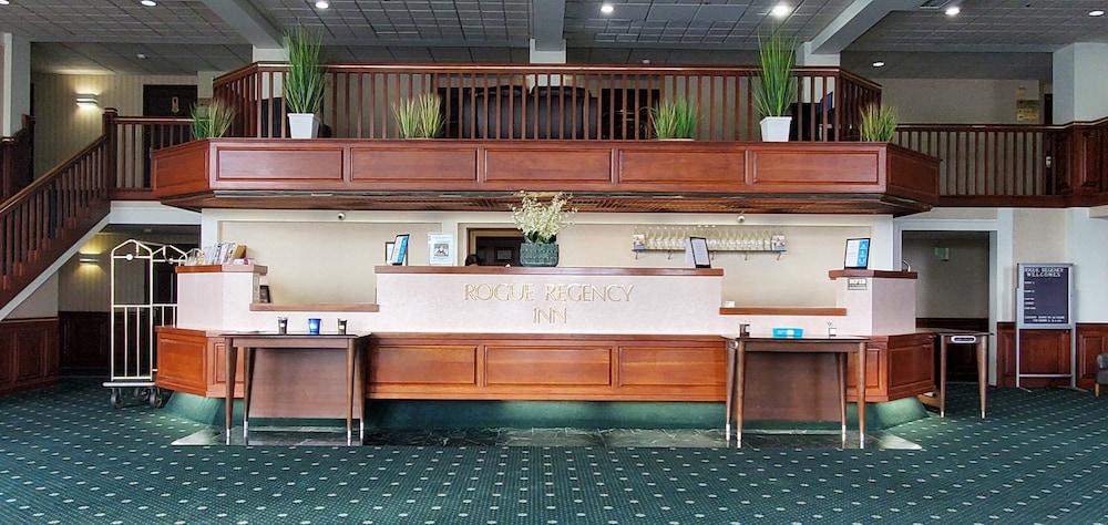 Rogue Regency Inn & Suites Medford Luaran gambar