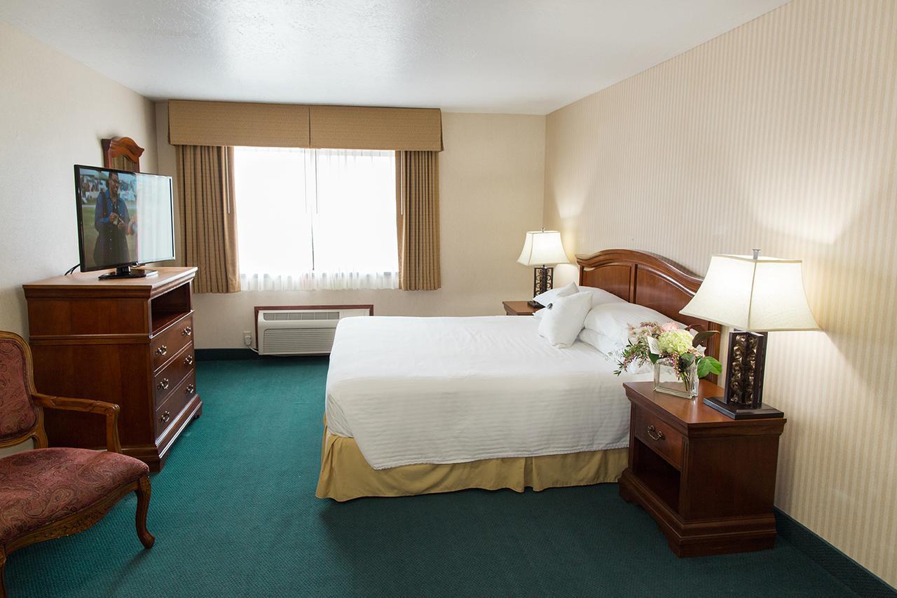 Rogue Regency Inn & Suites Medford Luaran gambar