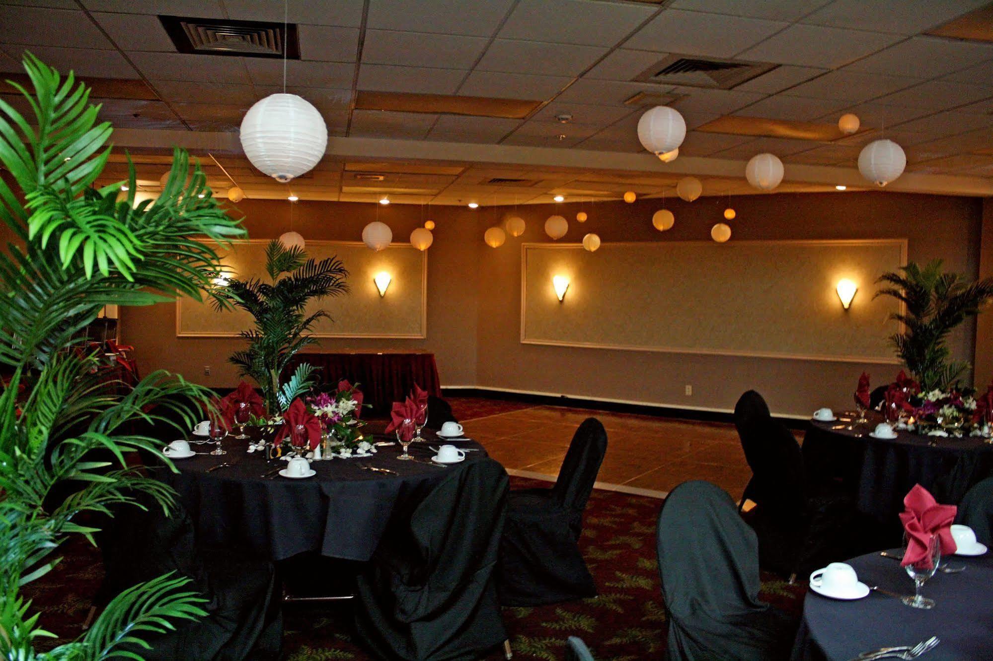 Rogue Regency Inn & Suites Medford Luaran gambar