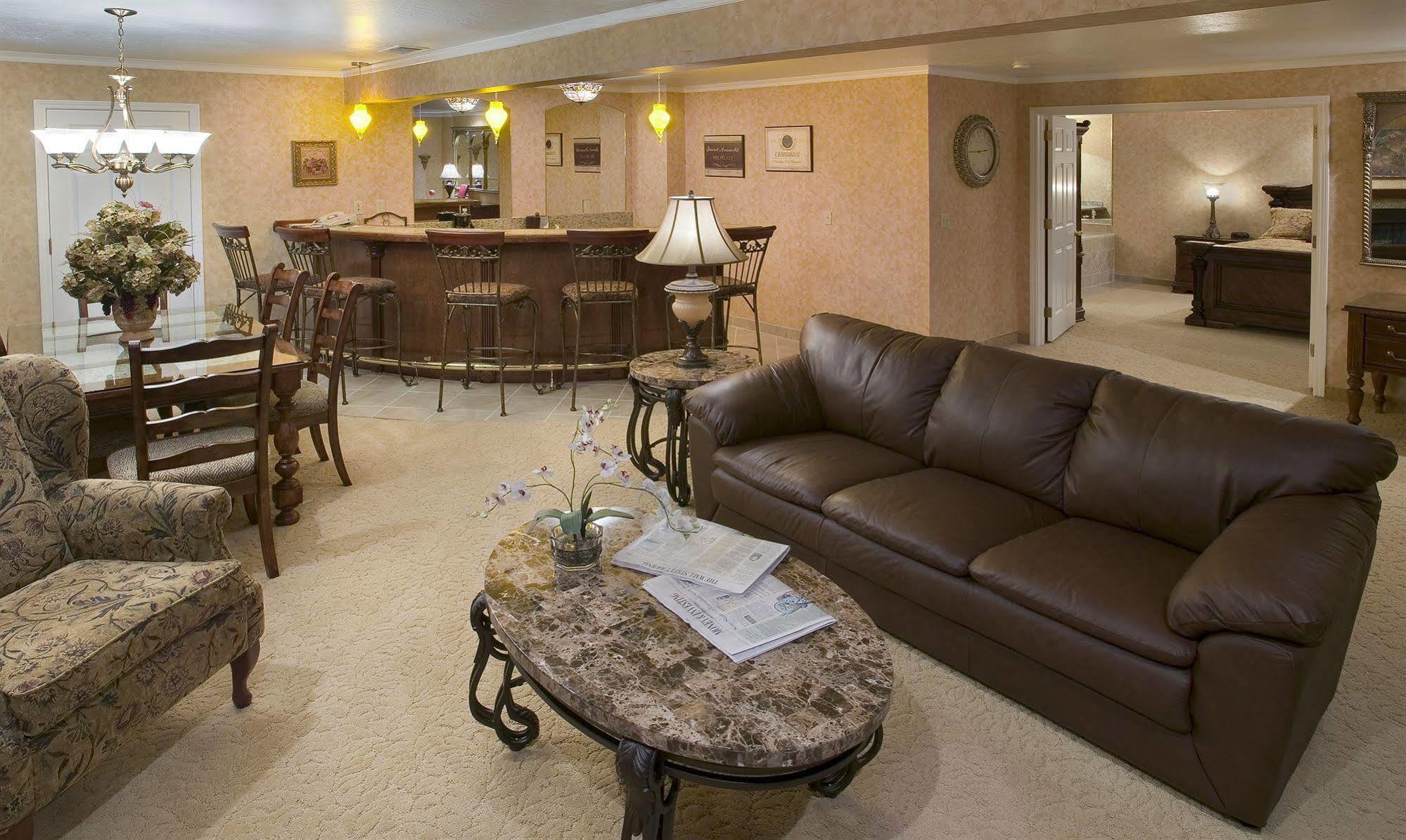 Rogue Regency Inn & Suites Medford Dalaman gambar