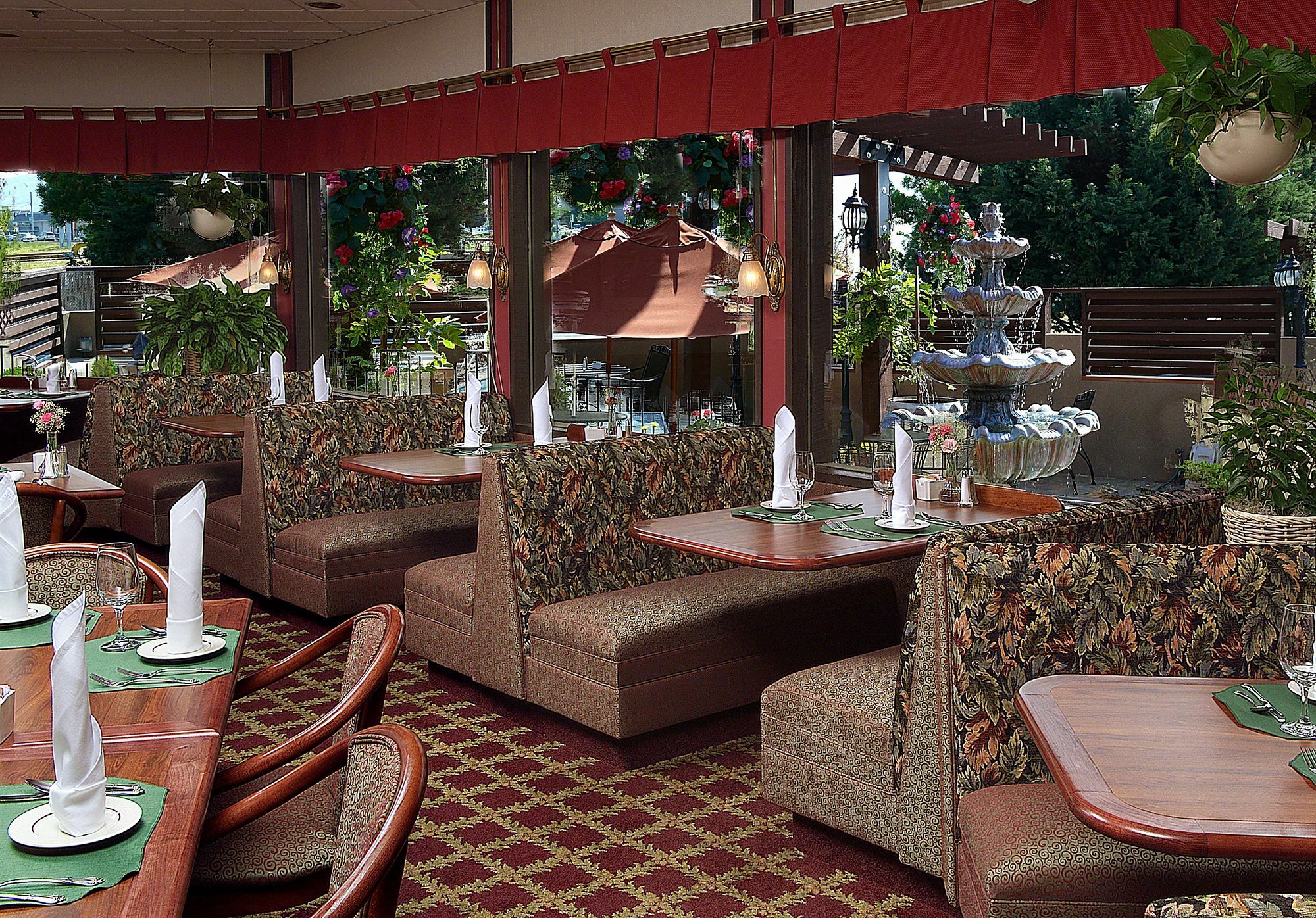 Rogue Regency Inn & Suites Medford Luaran gambar